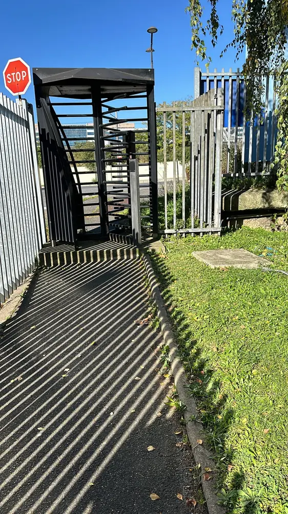 Tourniquet de contrôle d’accès à l’entrée d’un site